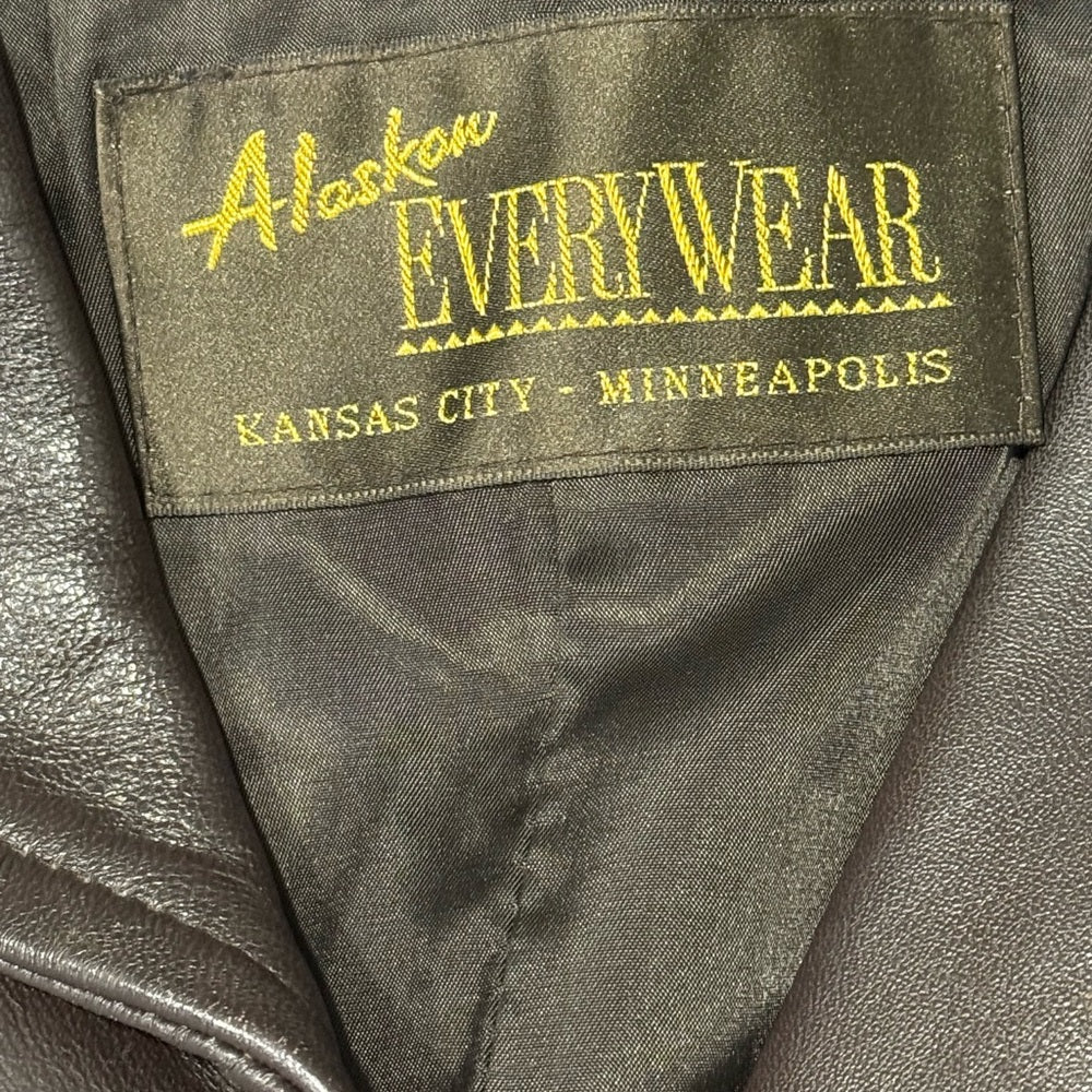 Vintage Women's Brown Leather Jacket by Alaskan Everywear Size 12