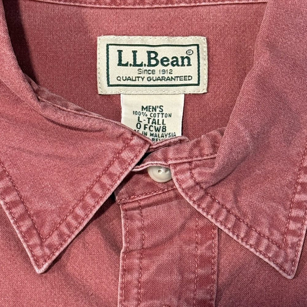 Vintage L. L. Bean Men's Rose-Red Cotton Button-Up Shirt Size Large Tall