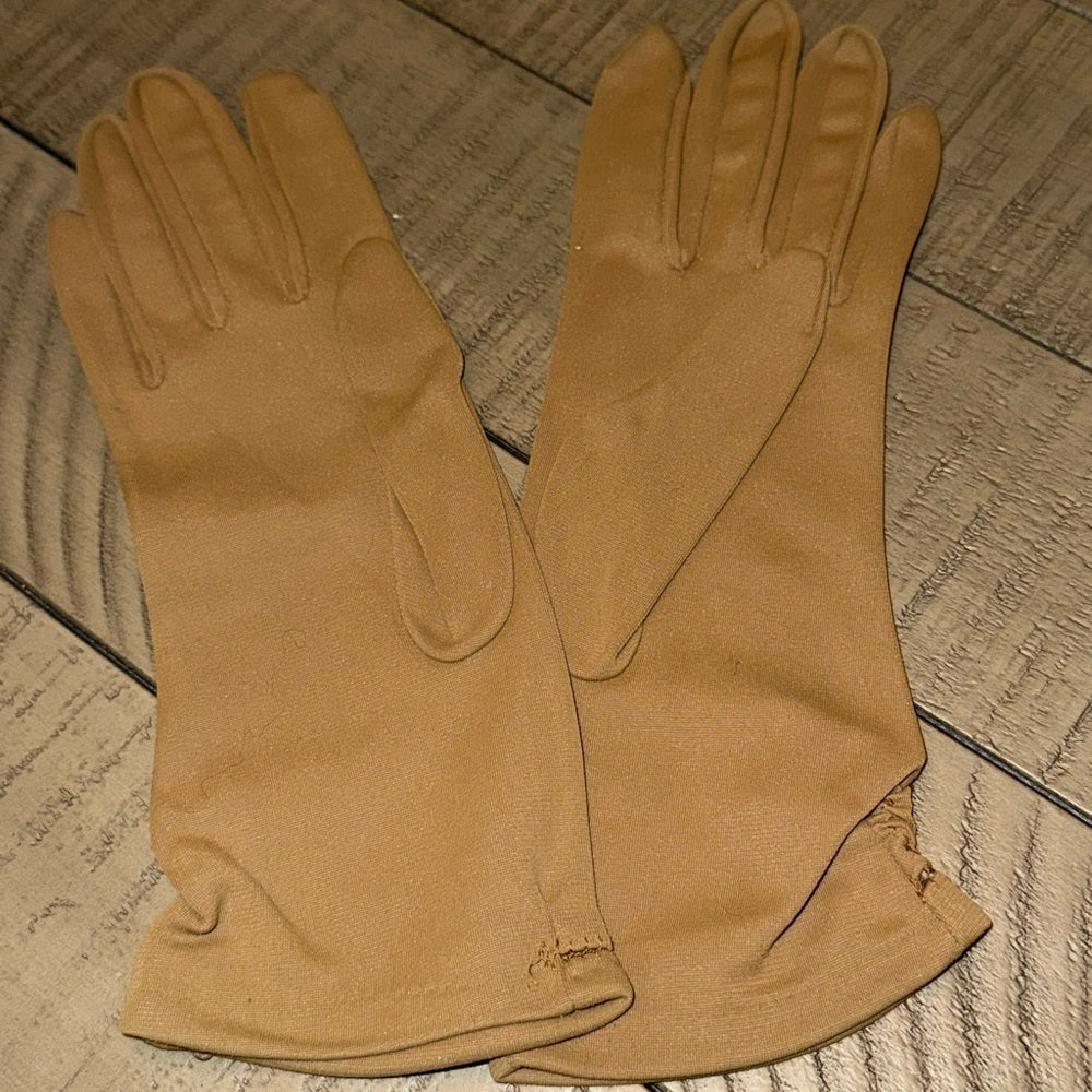 Vintage Elegant Tan Ladies Fabric Dress Gloves