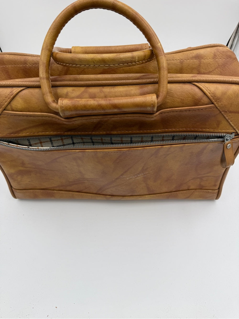 Vintage American Tourister Tan overnight bag