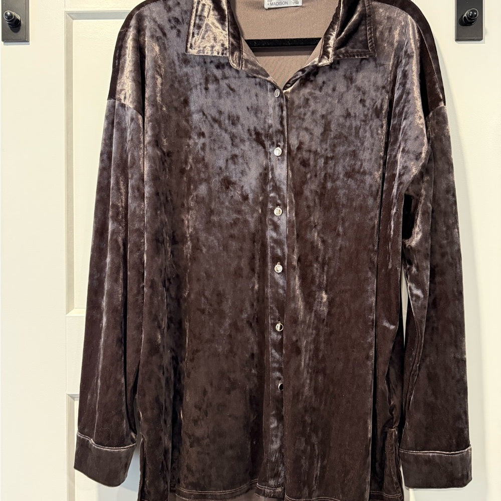 Vintage Plum Velvet Button-Up Shirt by 89th & Madison Women’s Size Large
