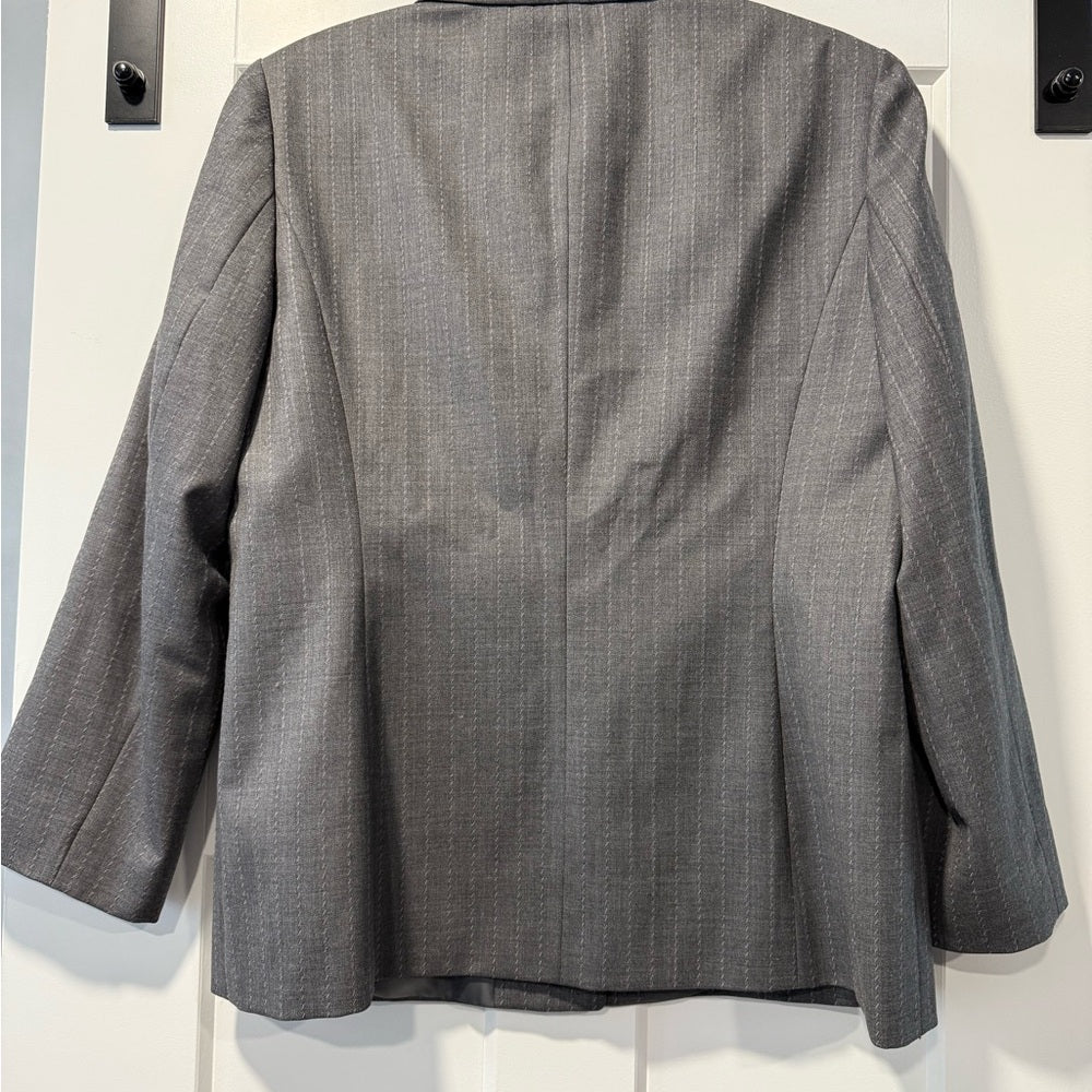 Vintage Talbots Charcoal Pinstripe Blazer Ladies Size 14