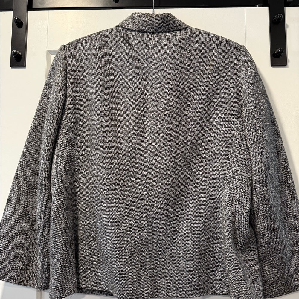 Vintage Villager Women's Black and White Herringbone Blazer Size 10