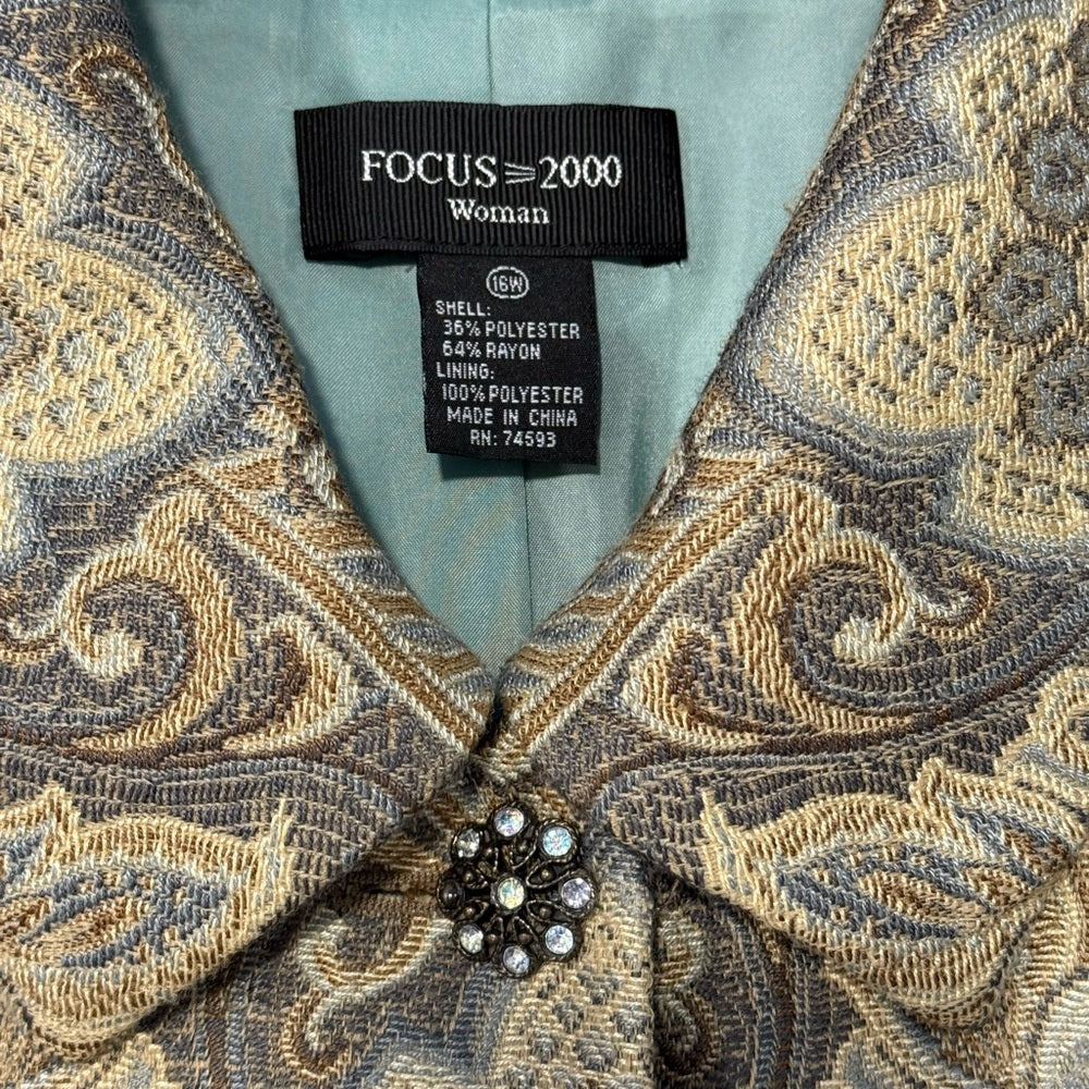 Vintage Focus 2000 Paisley Blazer in Beige, Tan and Gold Women’s 16W