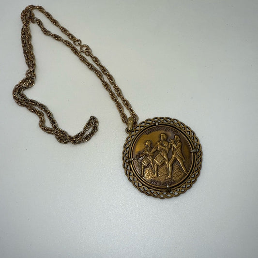Vintage Gold-Tone Chain With 1776 USA Coin Pendant