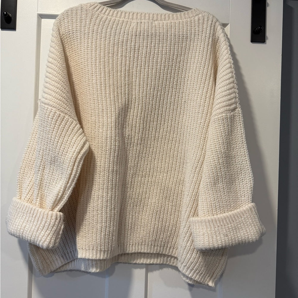 HYFVE Cream Cable Knit Chunky Sweater Ladies Size Large