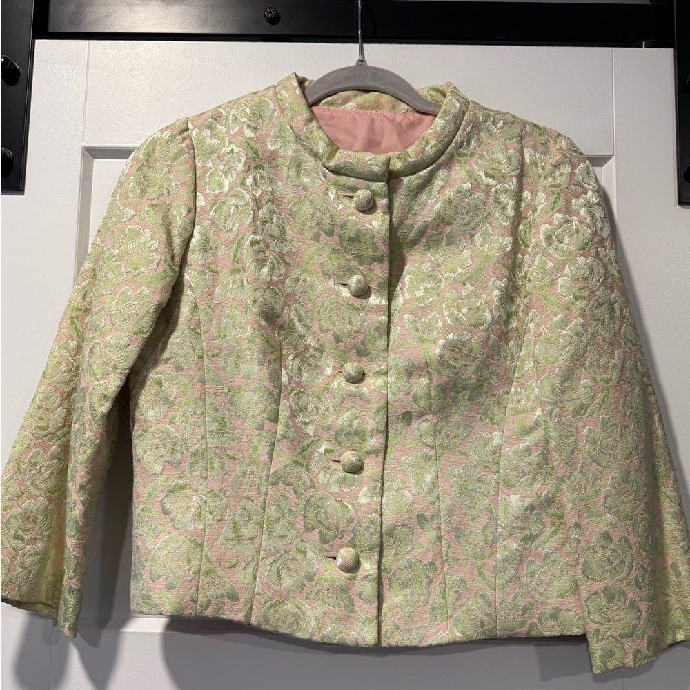 Vintage Pink and Green Floral Brocade Jacket by Harzfeld’s Ladies Sz Small