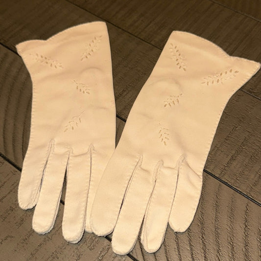 Vintage Elegant Ladies Cream Dress Gloves