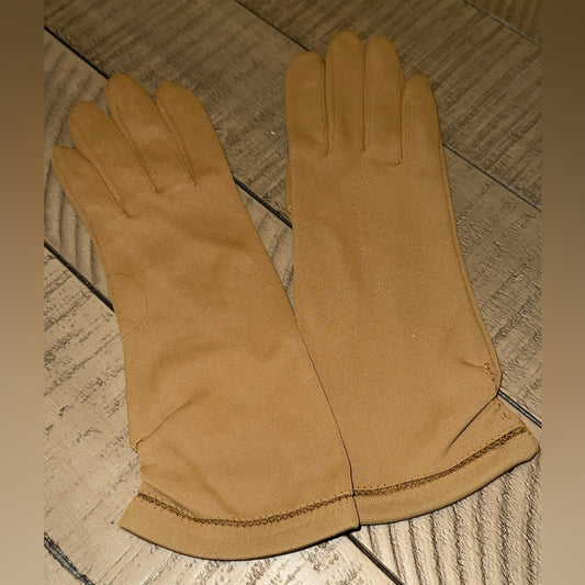 Vintage Elegant Tan Ladies Fabric Dress Gloves
