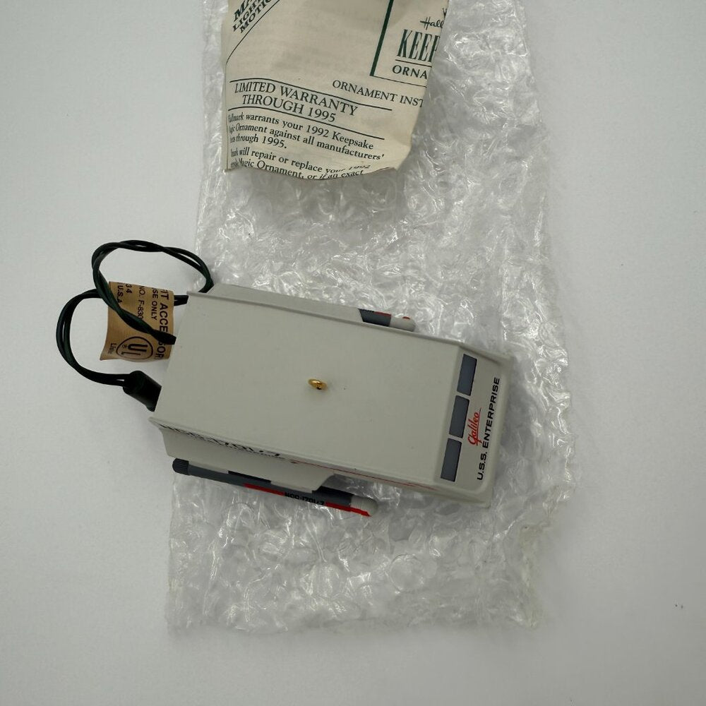 NIB 1992 Hallmark Keepsake Ornament Star Trek Shuttlecraft Galileo