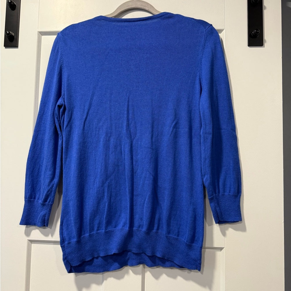 Liz Claiborne Royal Blue Sweater With Buttons and Ruffles Ladies Size Medium