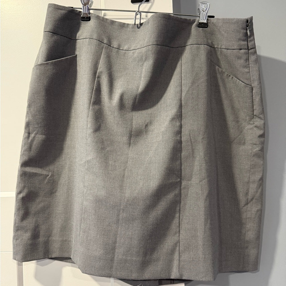 LOFT Gray Classic Pencil Skirt Ladies Size 16
