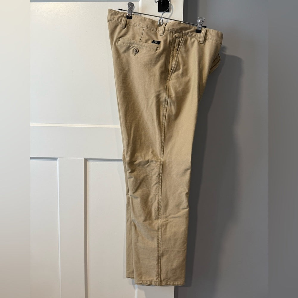 Dockers Men's Khaki Chinos Size 34 x 29