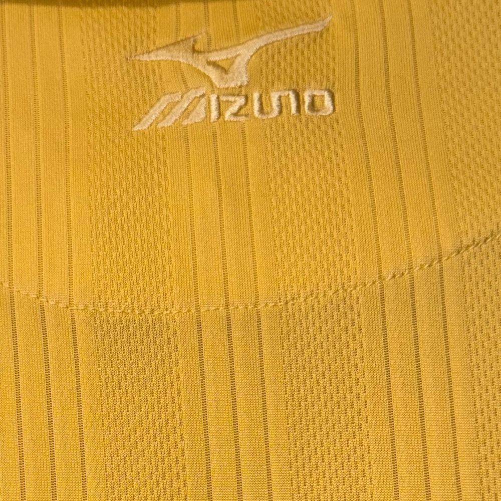 Mizuno Golden Yellow DryLite Polo Shirt Men’s Size Large