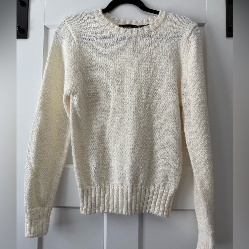Vintage Soft and Cozy Cream Sweater by Captions Ladies Size Medium