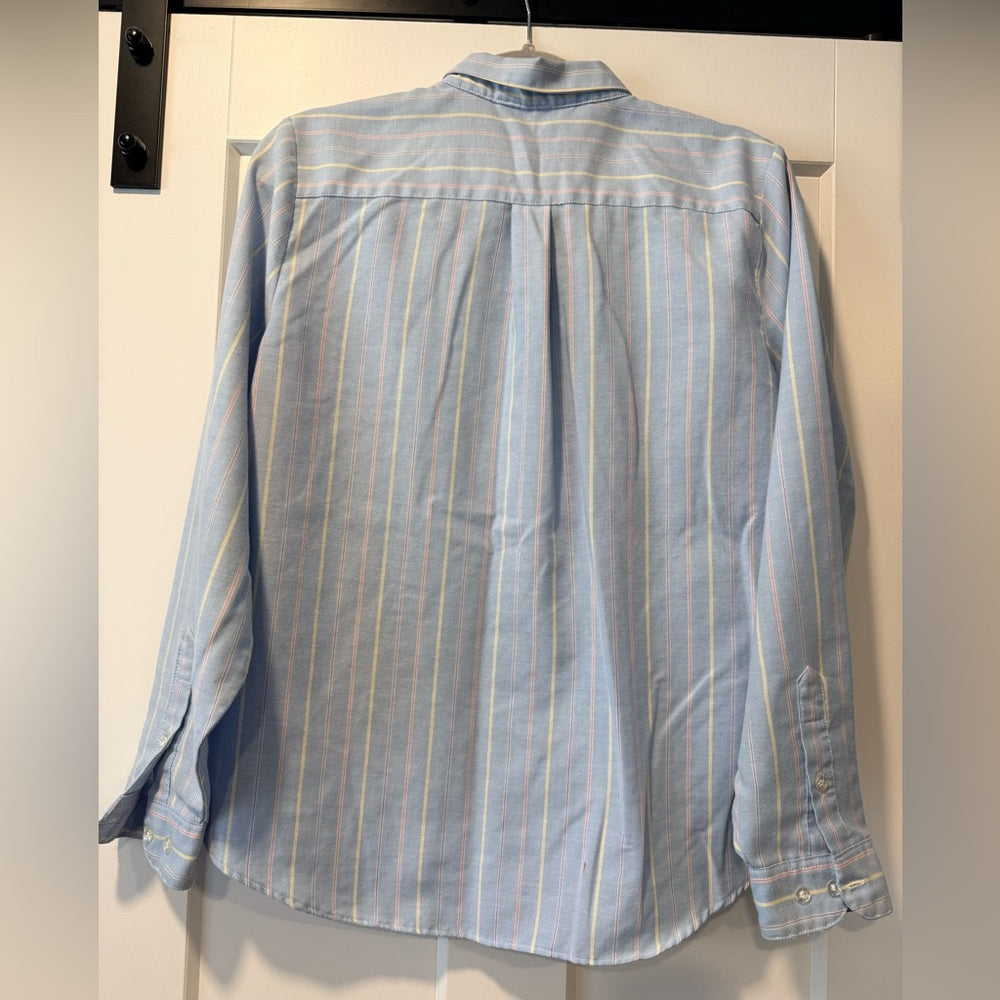 Vintage Classic Elegance Light Blue Striped Button-Down Shirt Ladies Size 16
