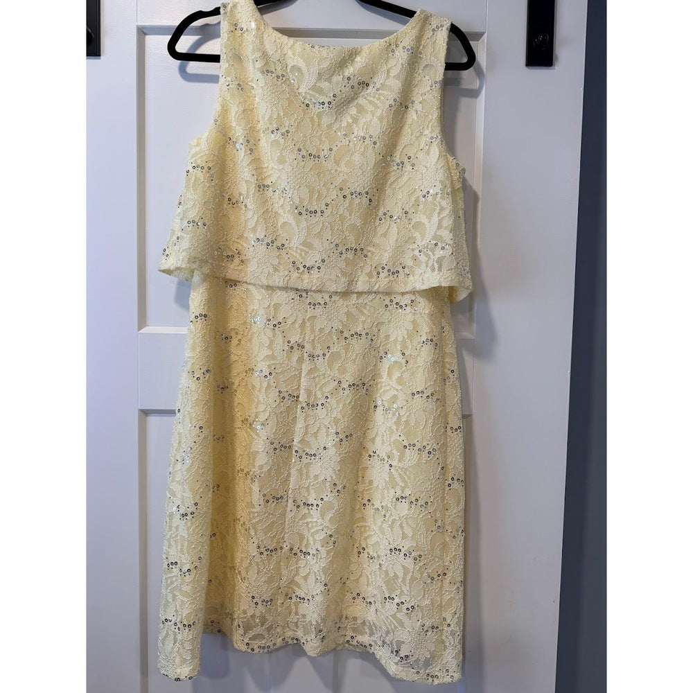 Fancy Ronni Nicole Pastel Yellow Dress With Lace and Sequins Ladies Size 10