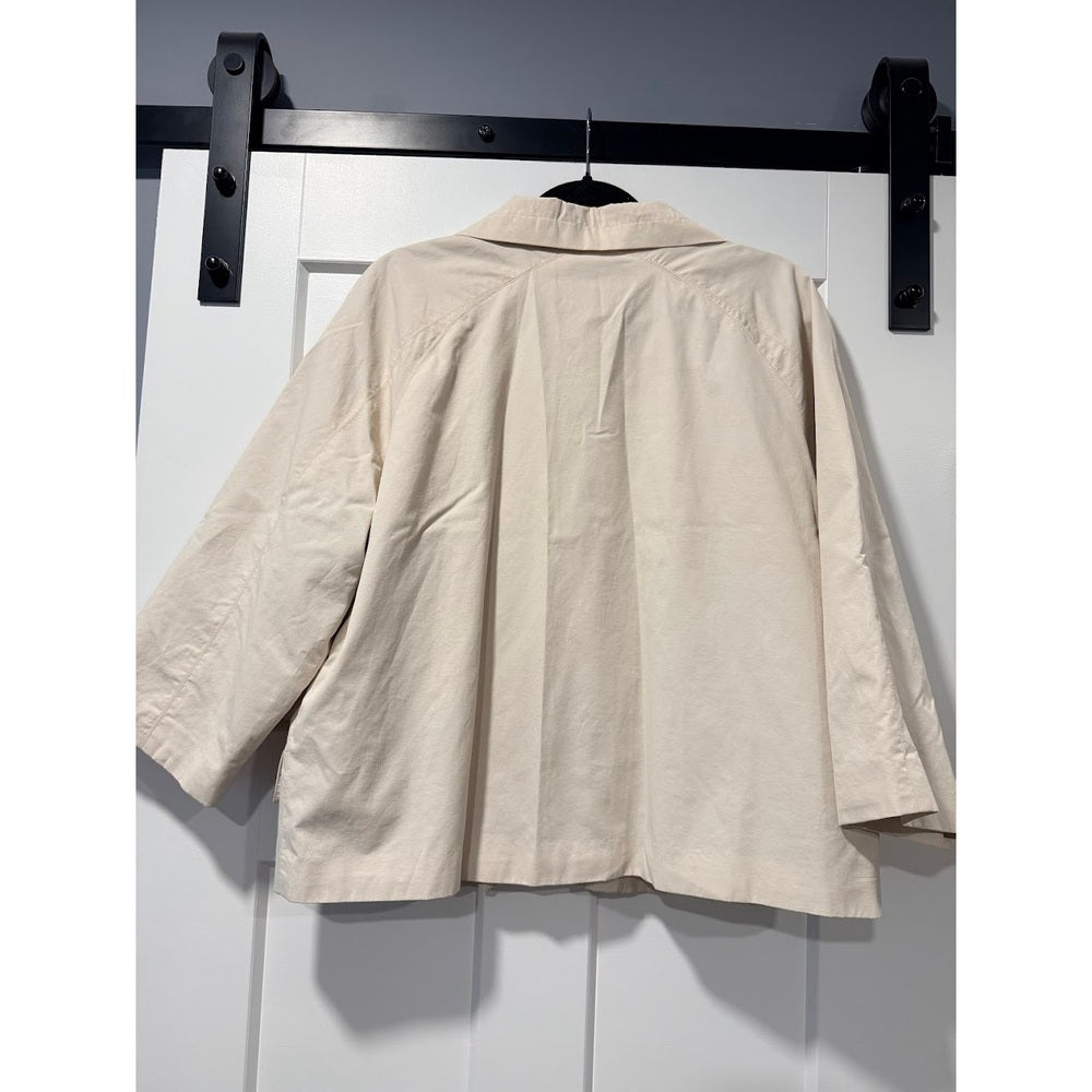 Chico's Tan Lightweight Windbreaker Jacket Ladies Size 3 (X-Large)