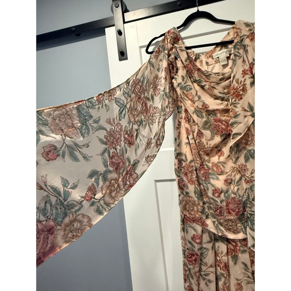 Gorgeous Beaded Floral Event Gown by Marie St. Claire Ladies Sz 10