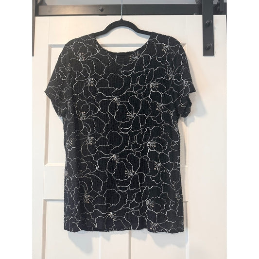 Croft & Barrow Black & White Textured Floral Dressy Tee Ladies Size Large