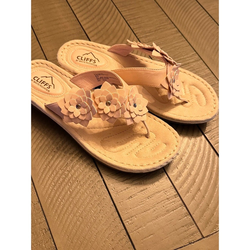 Cute Cliffs by White Mountain Flip Flops w/ Flower Attachments Sz 9 Wide