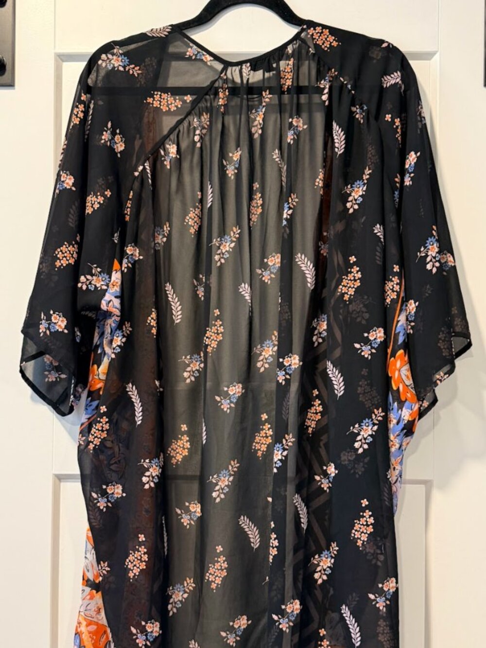 EXPRESS Sheer Floral Kimono