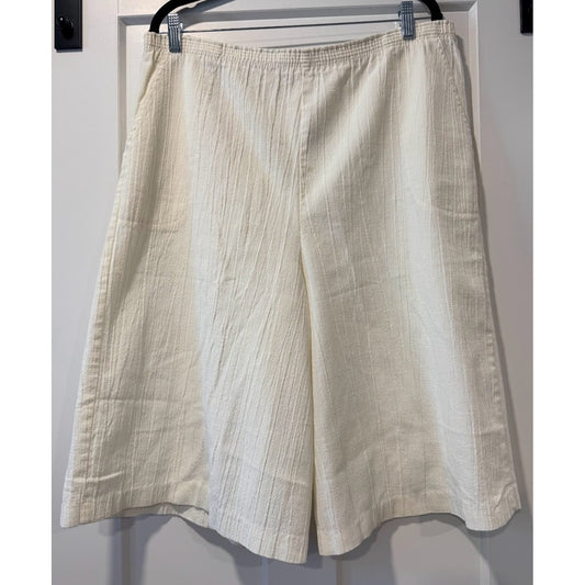 Vintage Blair Cream Culottes Long Knee Shorts Ladies Size16 Made in USA