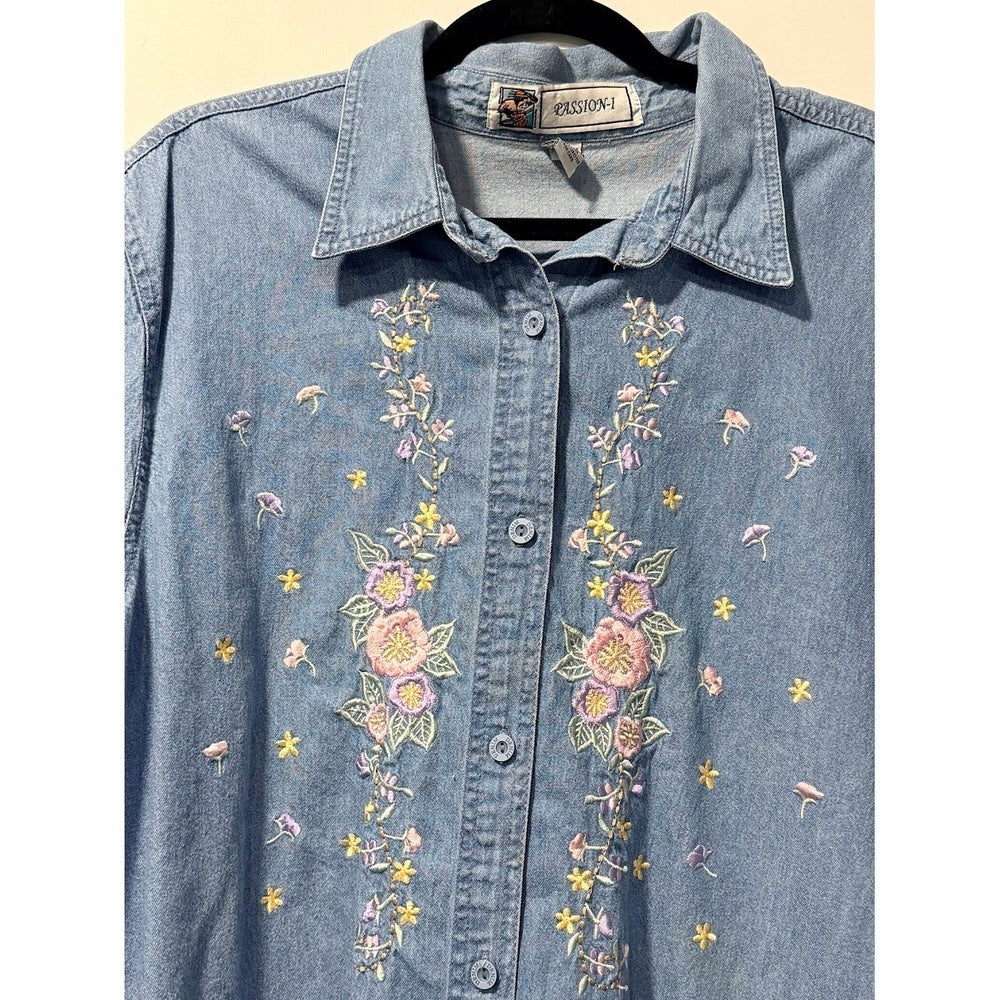 Vintage Floral Embroidered Short-Sleeve Denim Blouse by Passion-I Sz XL