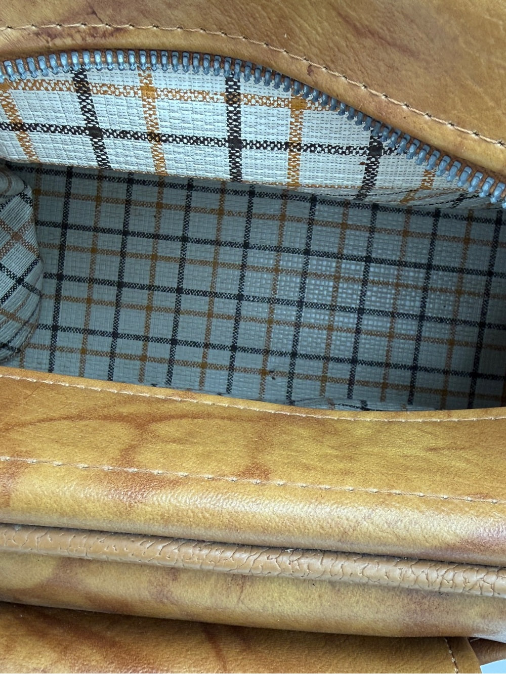 Vintage American Tourister Tan overnight bag