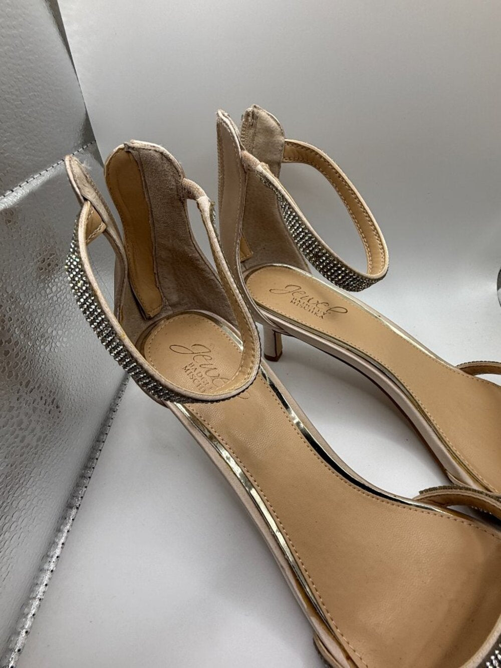 New Badgley Mischka Jewel High Heel Shoes Size 8 1/2