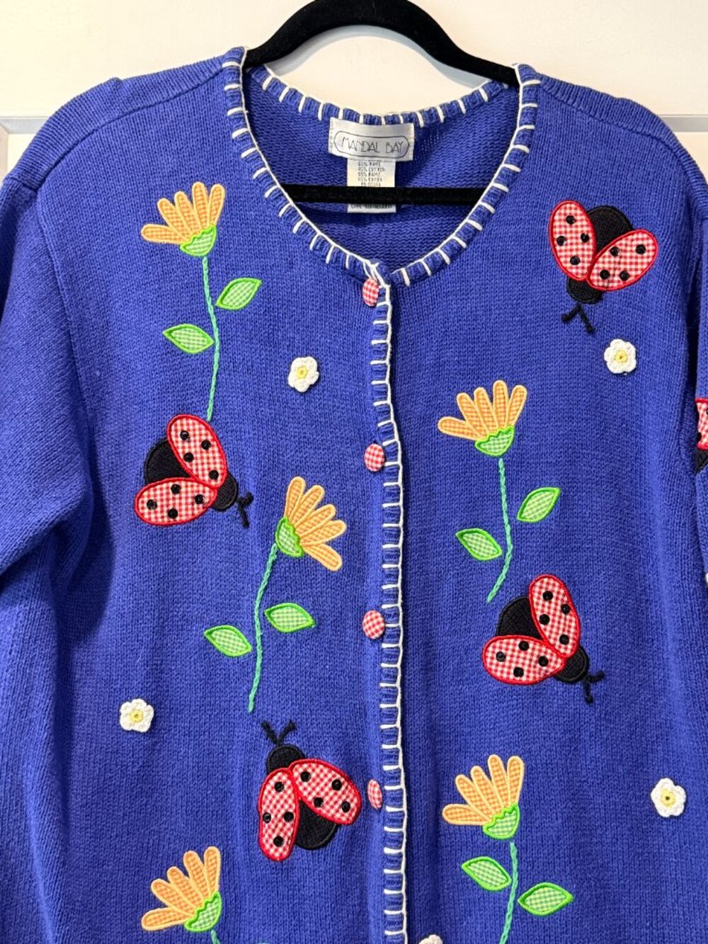 Vintage Mandal Bay Applique Ladybug & Daisy Short-Sleeve Sweater XL
