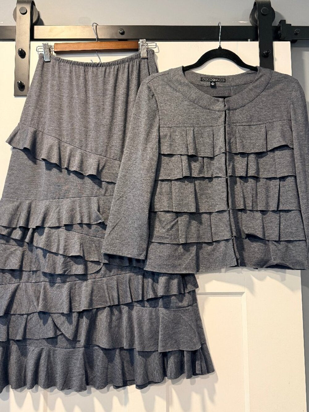 Coco Bianco Knit Skirt & Top Outfit in Gray With Tiered Ruffles