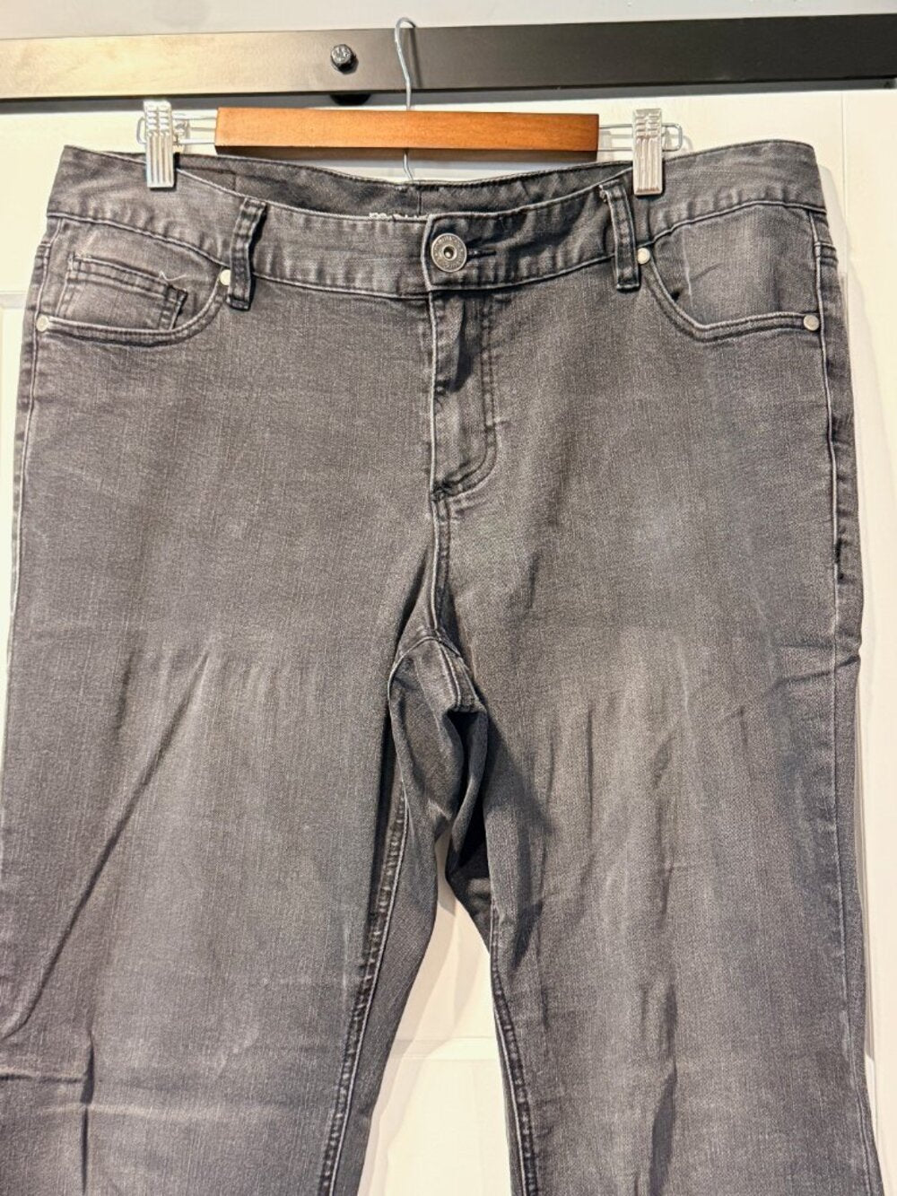 Maurices Straight Black Stretch Jeans
