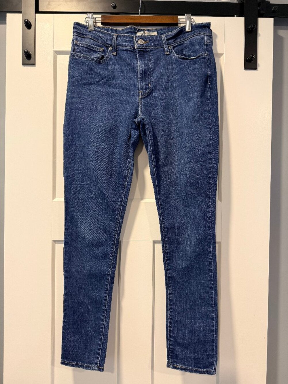 Levi's Ladies 711 Style Skinny Blue Jeans