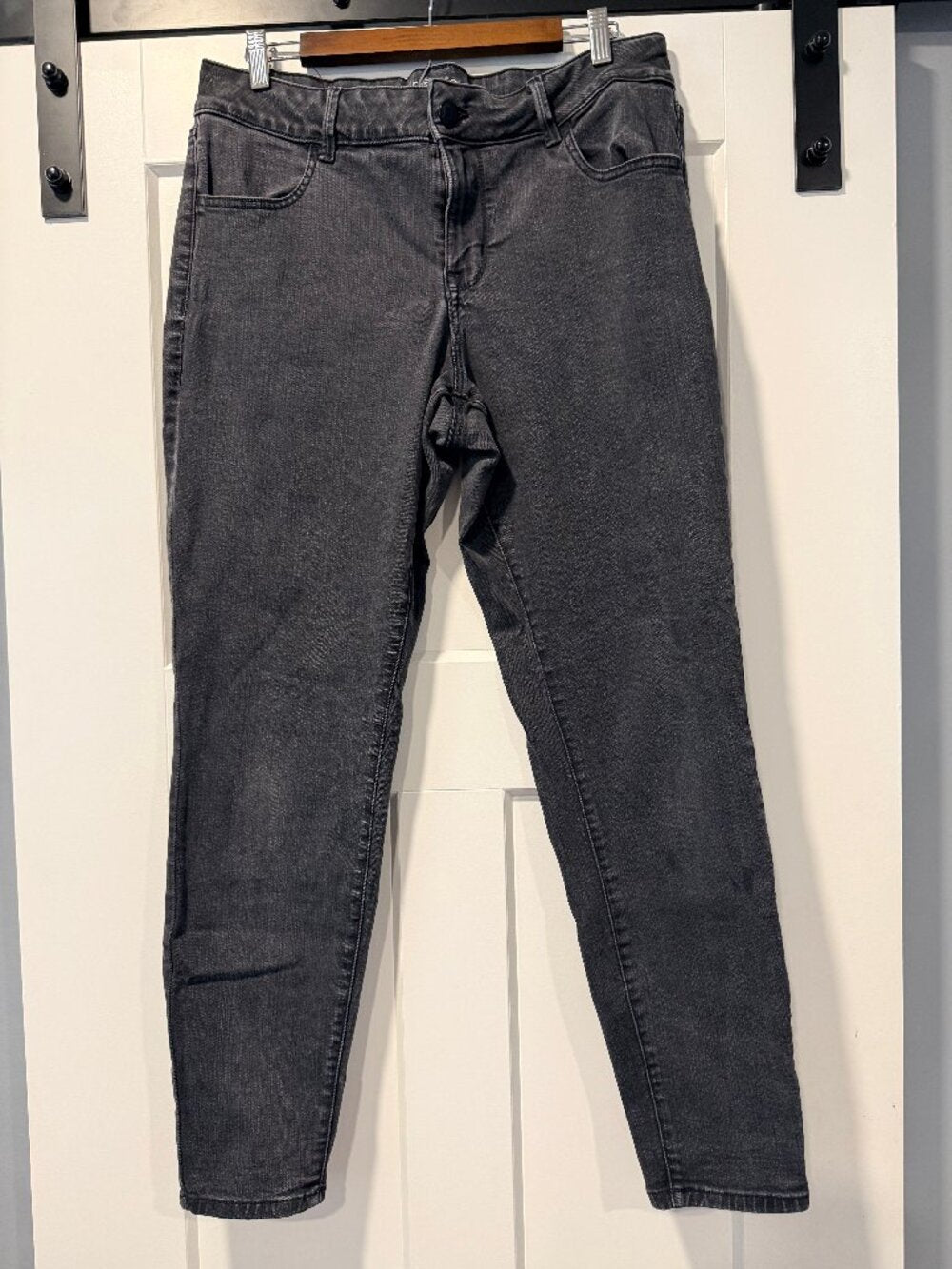 Maurices Faded-Style Black Stretch 5-Pocket Mid-Rise Jeans