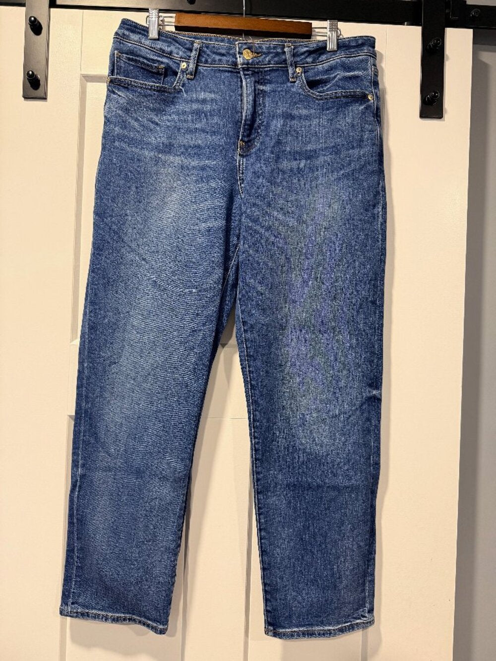 Express Boyfriend Midrise Straight Stretch Blue Jeans