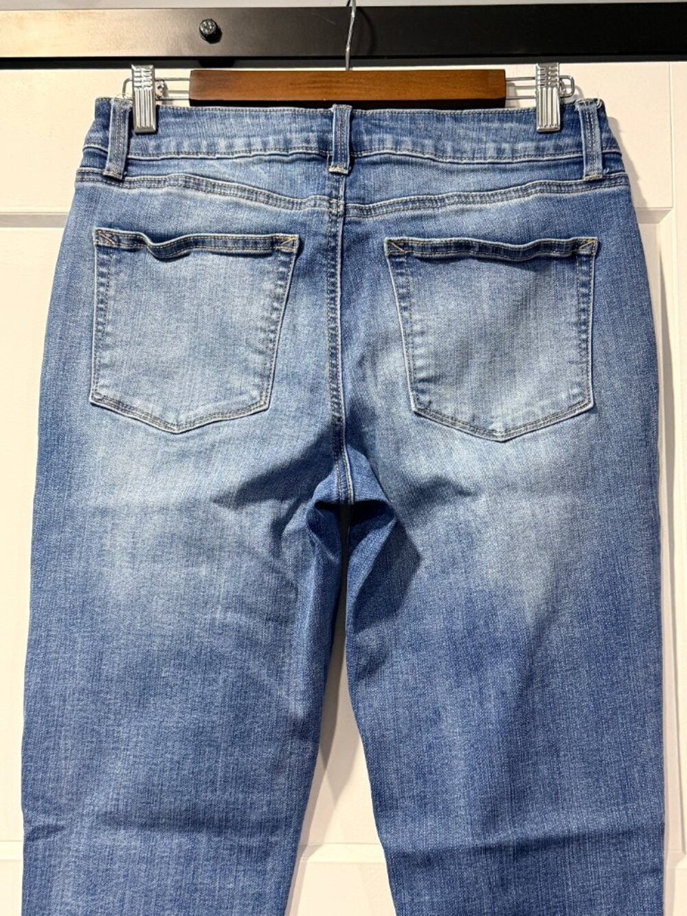 Maurices Midrise Straight Stretch Blue Jeans